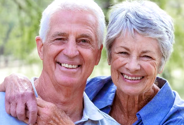 A photo of couple Mary & Derek